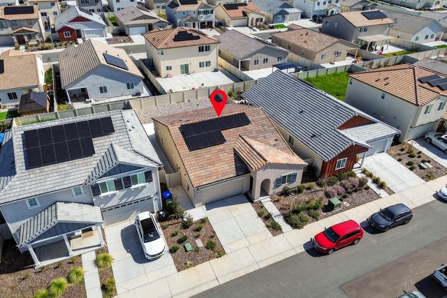 8825 Stratham Way, Elk Grove, CA 95758