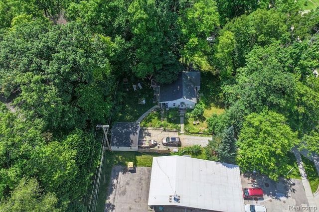 580 N Almont Avenue, Imlay City, MI 48444