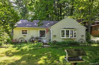 580 N Almont Avenue, Imlay City, MI 48444