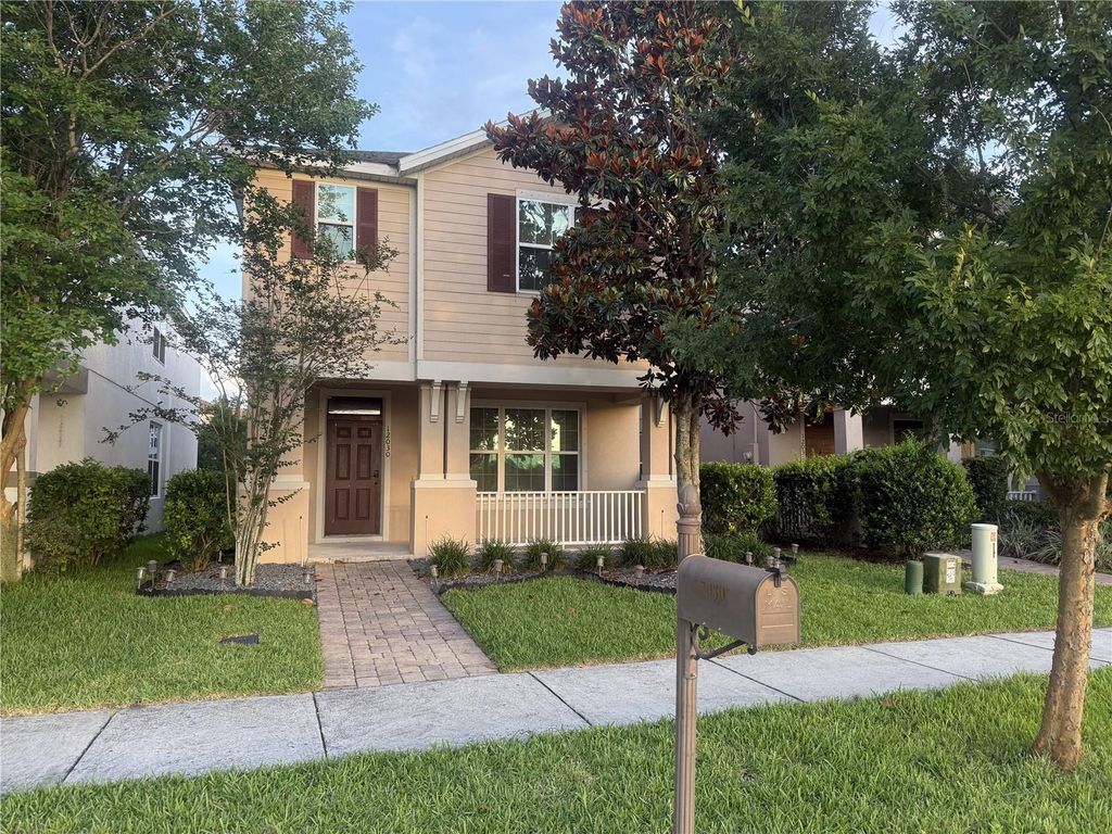 12030 SILVERLAKE PARK DRIVE, Windermere, FL 34786