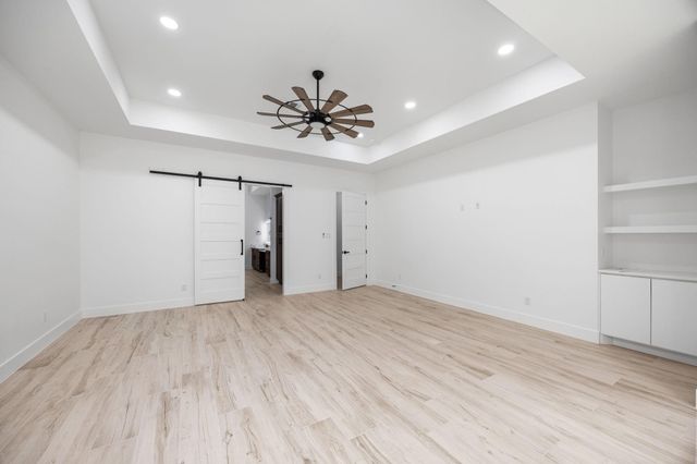 13010 Royal Hill Court, Montgomery, TX 77316