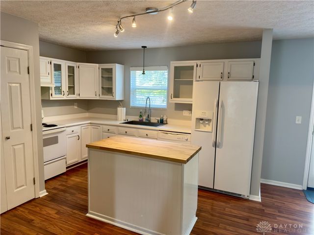 5251 Mallet Club Drive, Dayton, OH 45439