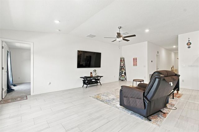 34701 RAINVILLE LOOP, Zephyrhills, FL 33541