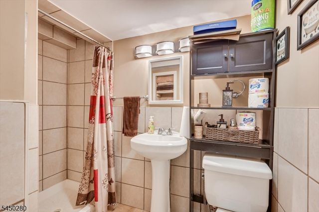 2119 Prospect St, Rahway City, NJ 07065