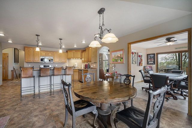 2203 Penbrook DRIVE, Mount Pleasant, WI 53406
