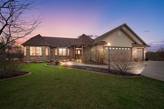 2203 Penbrook DRIVE, Mount Pleasant, WI 53406