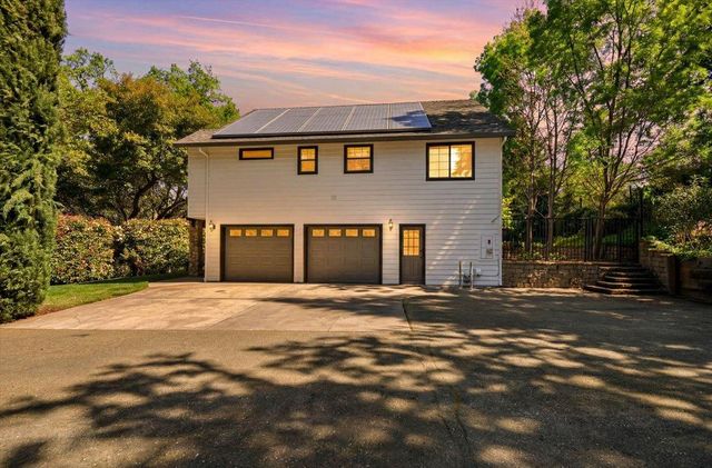 320 Gopher Flat Rd, Sutter Creek, CA 95685