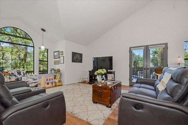 320 Gopher Flat Rd, Sutter Creek, CA 95685