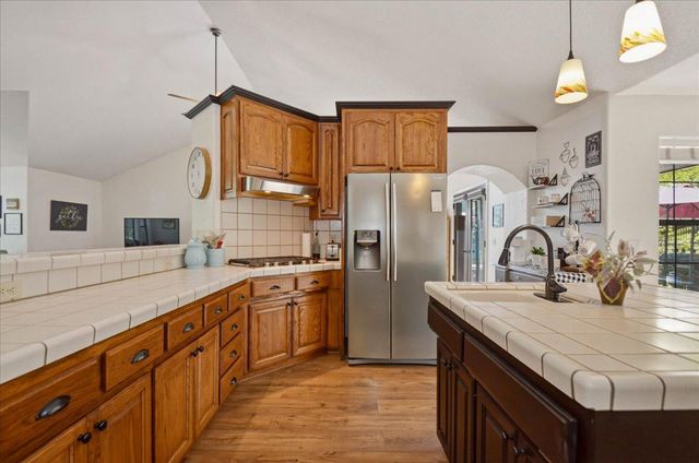 320 Gopher Flat Rd, Sutter Creek, CA 95685