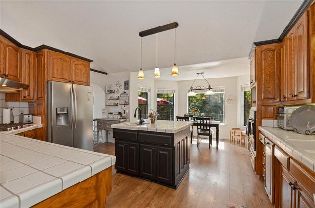 320 Gopher Flat Rd, Sutter Creek, CA 95685