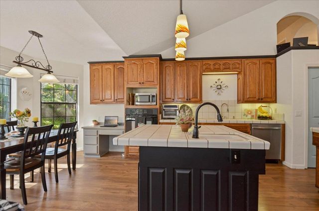 320 Gopher Flat Rd, Sutter Creek, CA 95685