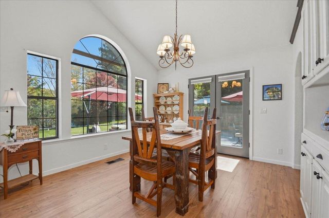 320 Gopher Flat Rd, Sutter Creek, CA 95685