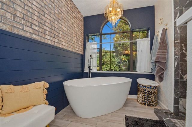 320 Gopher Flat Rd, Sutter Creek, CA 95685