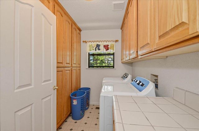 320 Gopher Flat Rd, Sutter Creek, CA 95685