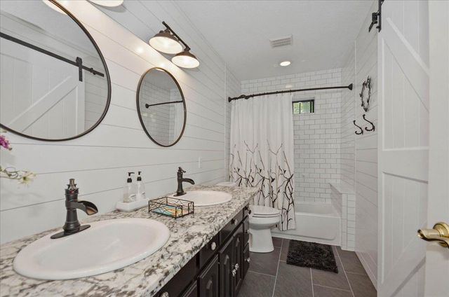 320 Gopher Flat Rd, Sutter Creek, CA 95685