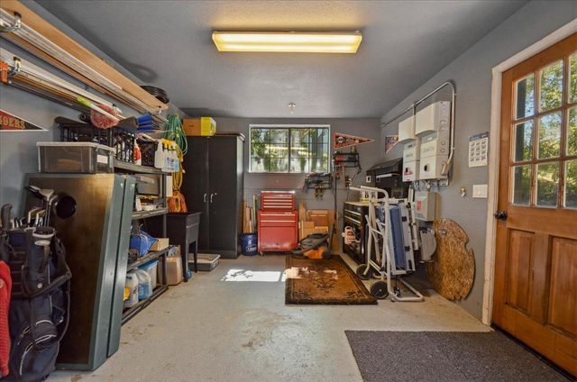 320 Gopher Flat Rd, Sutter Creek, CA 95685