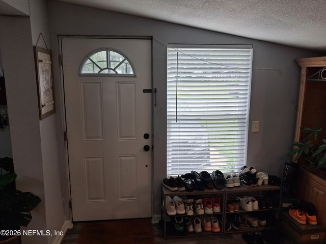 7663 FALCON Street, Jacksonville, FL 32244