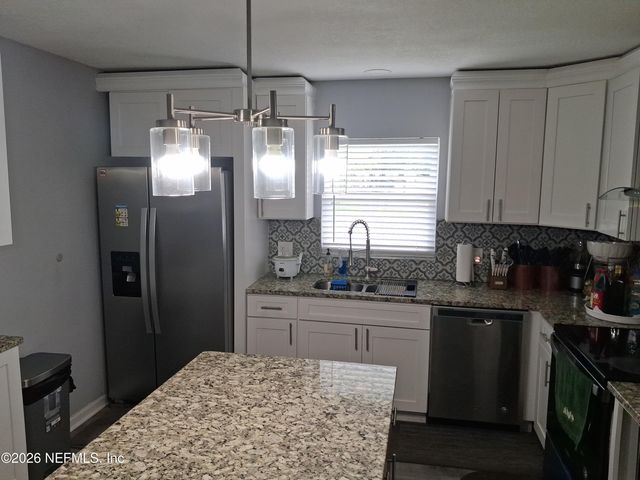 7663 FALCON Street, Jacksonville, FL 32244