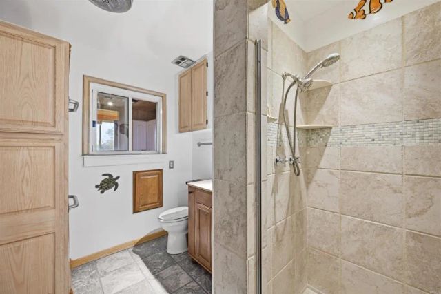 2166 Camino Cantera, Vista, CA 92084