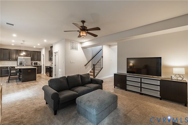 15542 Centerline Ct, Chesterfield, VA 23832