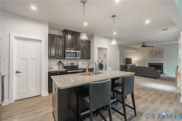 15542 Centerline Ct, Chesterfield, VA 23832