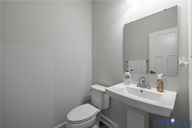 15542 Centerline Ct, Chesterfield, VA 23832