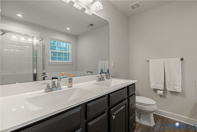 15542 Centerline Ct, Chesterfield, VA 23832