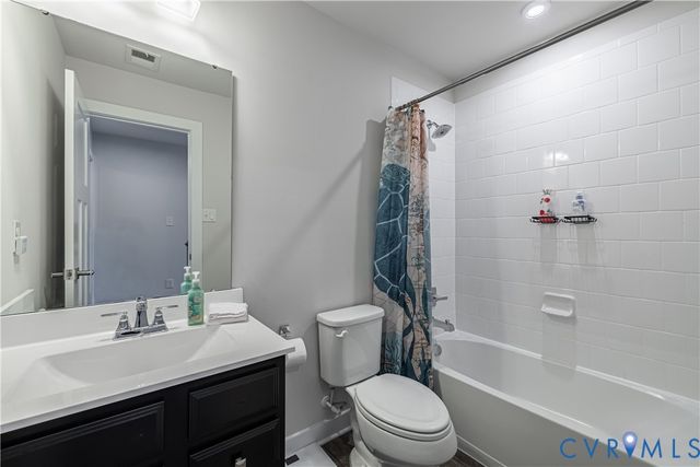 15542 Centerline Ct, Chesterfield, VA 23832