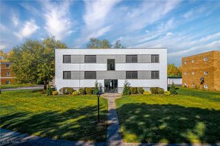 1673 Southbend Drive 6, Rocky River, OH 44116