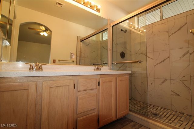 1629 British Cup Drive, Las Vegas, NV 89117