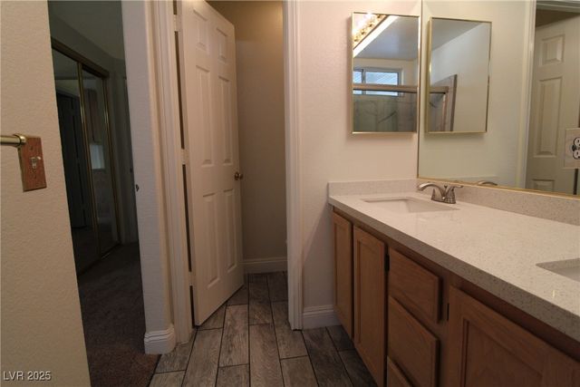 1629 British Cup Drive, Las Vegas, NV 89117