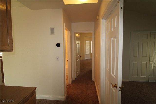 1629 British Cup Drive, Las Vegas, NV 89117