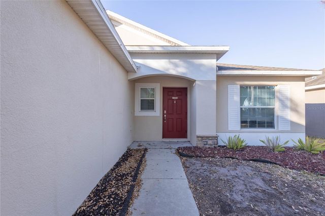 8022 ALAMOSA WOOD AVENUE, Ruskin, FL 33573