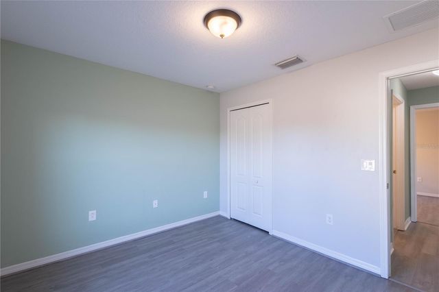 8022 ALAMOSA WOOD AVENUE, Ruskin, FL 33573