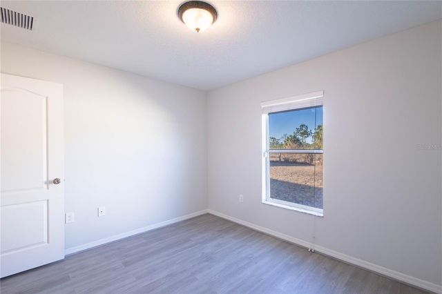 8022 ALAMOSA WOOD AVENUE, Ruskin, FL 33573