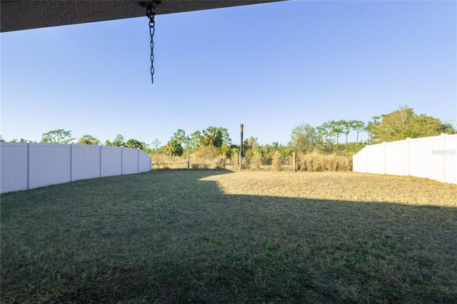 8022 ALAMOSA WOOD AVENUE, Ruskin, FL 33573