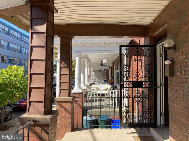 5215 PINE ST, Philadelphia, PA 19143