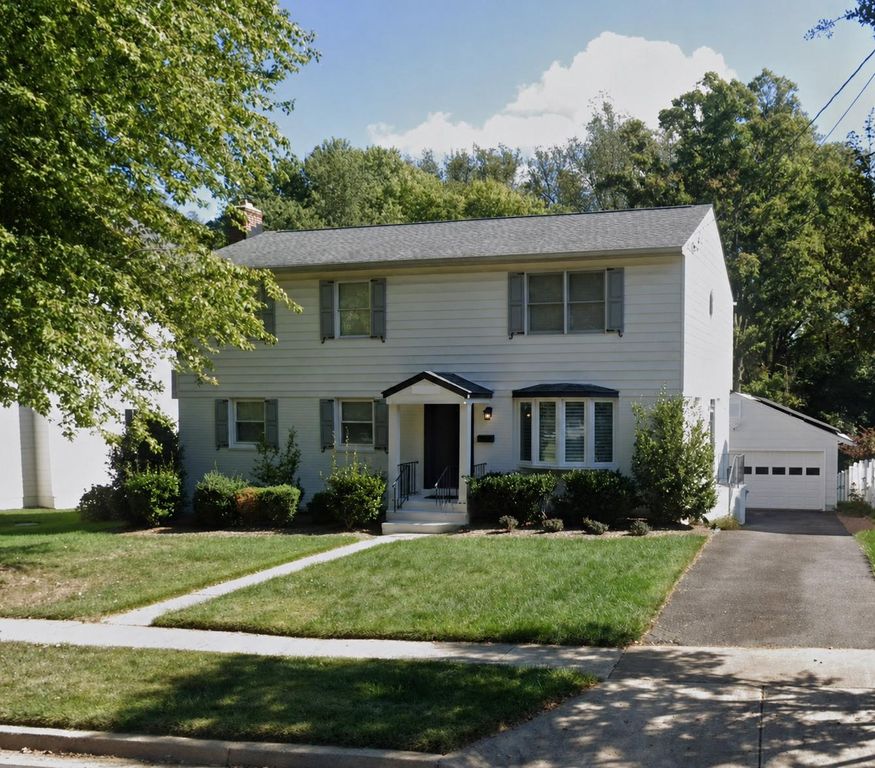 402 WALKER ST SW, Vienna, VA 22180