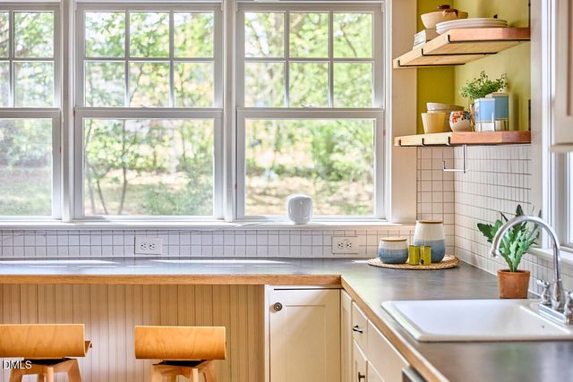 1208 Holloway Street, Durham, NC 27701