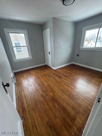 4062 W 140th Street, Cleveland, OH 44135