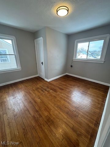 4062 W 140th Street, Cleveland, OH 44135