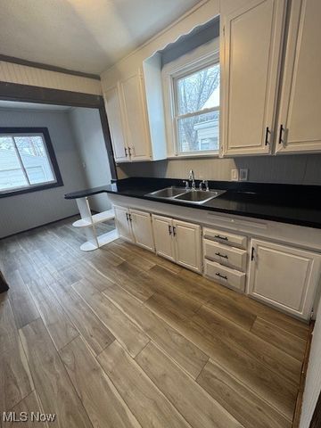 4062 W 140th Street, Cleveland, OH 44135