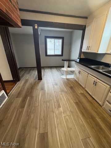 4062 W 140th Street, Cleveland, OH 44135