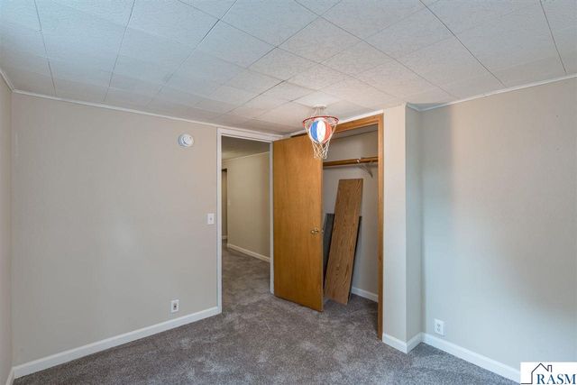13 Southview Drive, Mankato, MN 56001