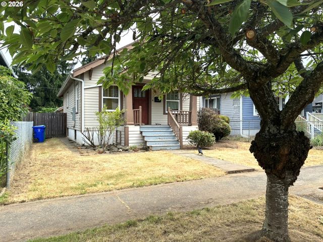 4757 N VANDERBILT St, Portland, OR 97203
