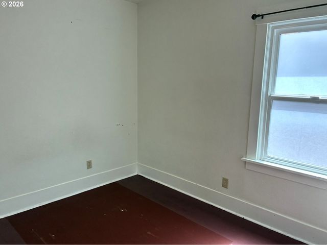 4757 N VANDERBILT St, Portland, OR 97203