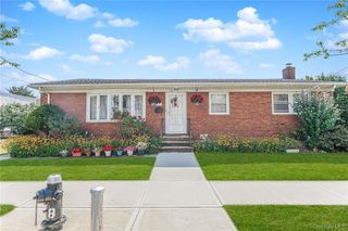 44 Finley Avenue, Staten Island, NY 10306