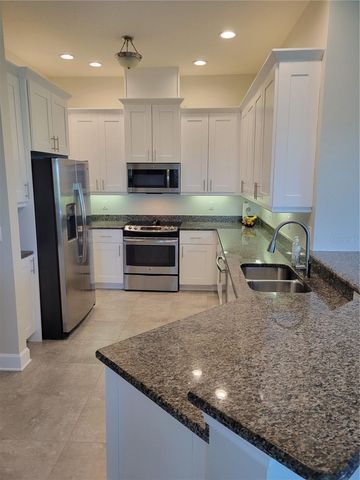 7710 34TH AVENUE W 303, Bradenton, FL 34209