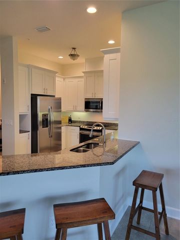 7710 34TH AVENUE W 303, Bradenton, FL 34209