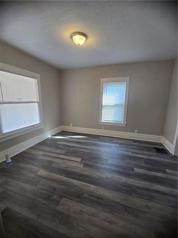 2522 Norton Avenue, Kansas City, MO 64130
